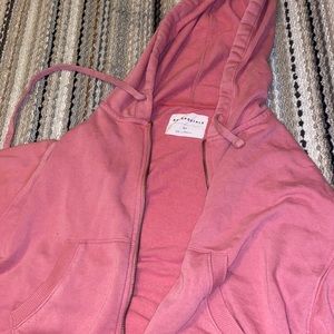 aeropostale zip up hoodie!